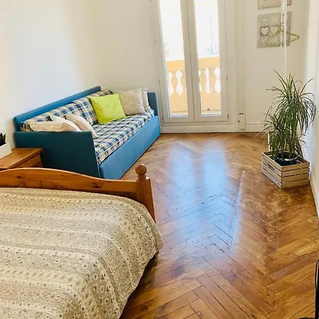 Apartment Le Charme Du Bourgeois *